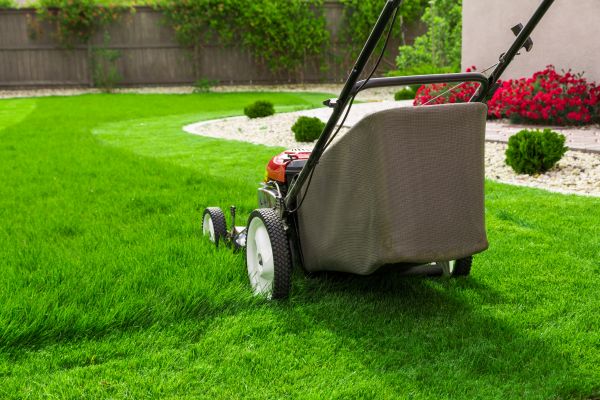 Lawn Mowing in Pocatello