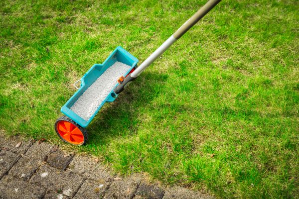 Commercial Lawn Treatment in Pocatello
